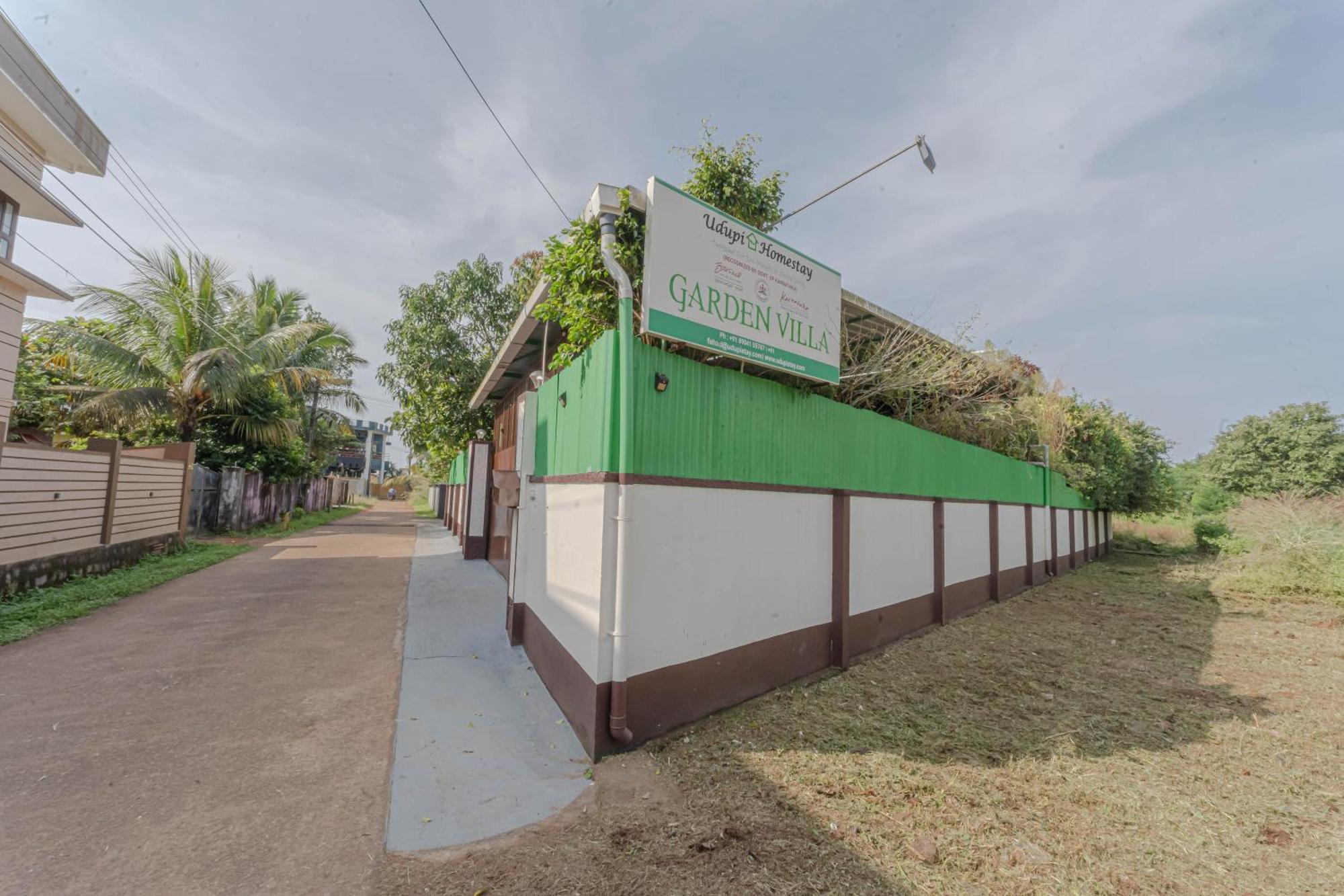 Udupi Homestay Garden Villa Esterno foto